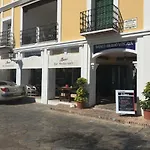 Spacy Stylish Aloha Townhouse Vakantiehuis *