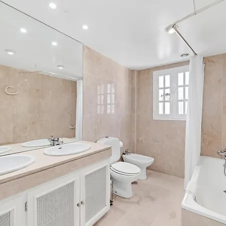 Spacy Stylish Aloha Townhouse ماربيا