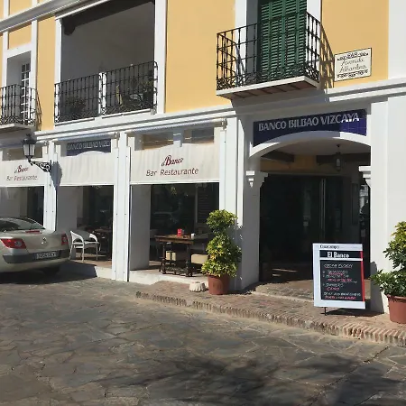 Spacy Stylish Aloha Townhouse بيت للعطل *